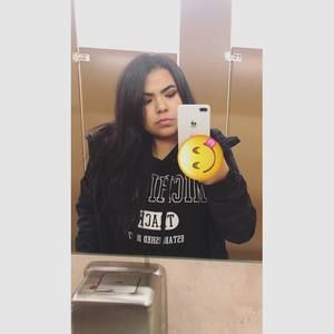 Meet your Posher, Alannah